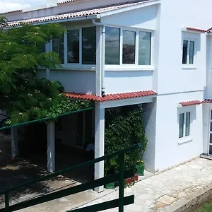 apartment-ivanka-pag-23250.hotelinzadar.com/